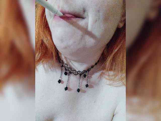 Dinochka38 webcam