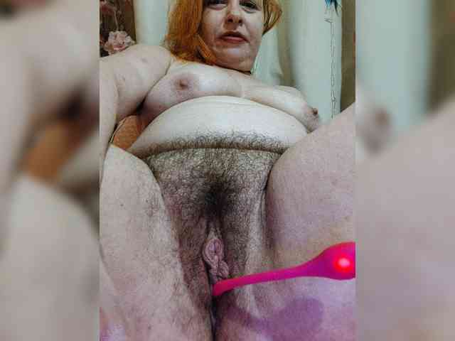 Dinochka38 webcam