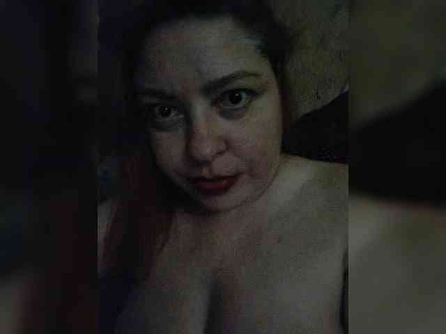 Dinochka38 webcam
