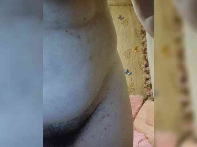 Dinochka38 webcam