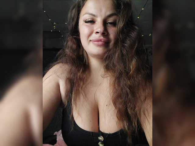 Sweet-Candy88 live cam on BongaCams