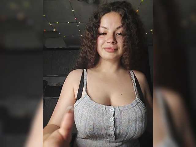 Sweet-Candy88's BongaCams show and profile