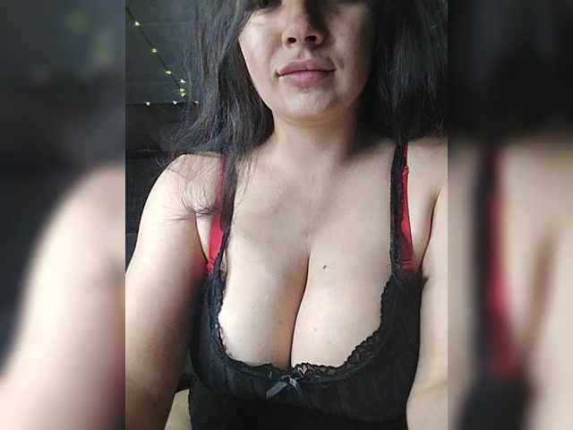 Sweet-Candy88 live cam on BongaCams
