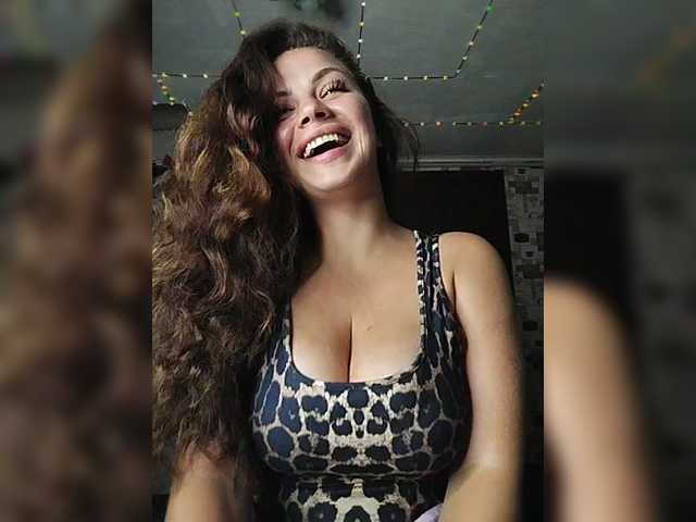 Sweet-Candy88 live cam on BongaCams