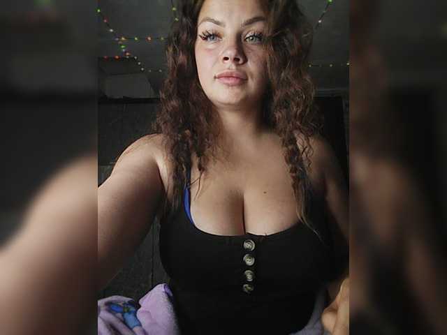 Sweet-Candy88 live cam on BongaCams