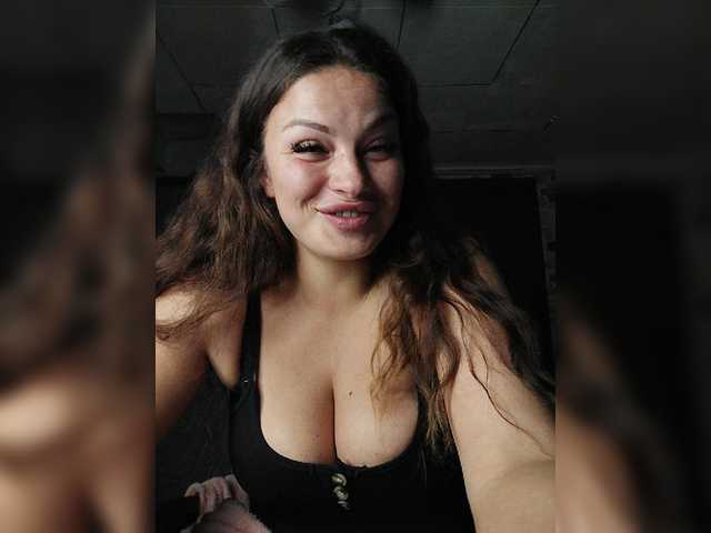 Sweet-Candy88 live cam on BongaCams