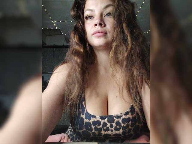 Sweet-Candy88 live cam on BongaCams