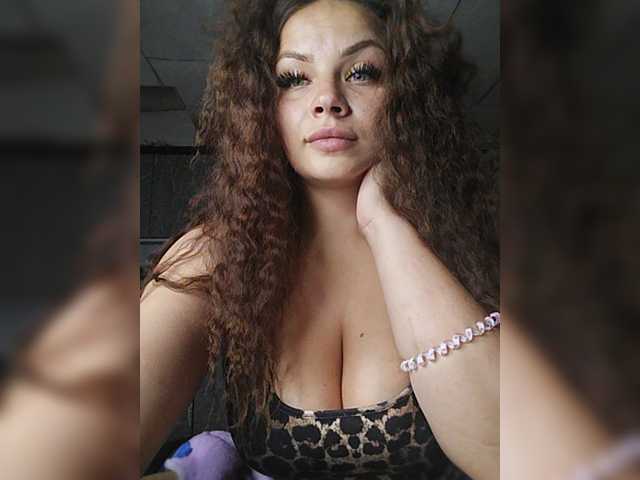 Sweet-Candy88 live webcam show