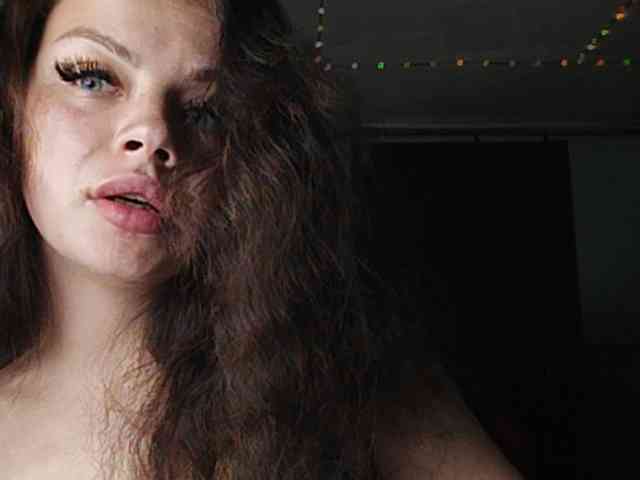 Sweet-Candy88 webcam