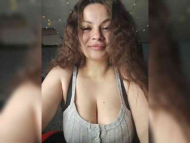 Sweet-Candy88 webcam