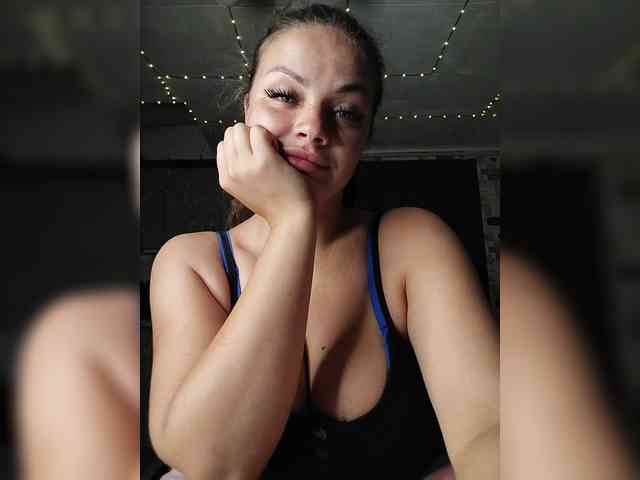 Sweet-Candy88 webcam