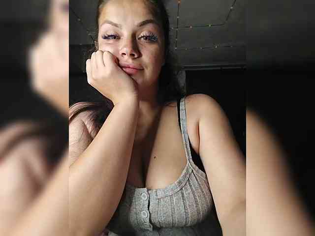 Sweet-Candy88 webcam