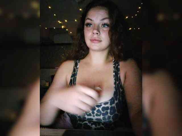 Sweet-Candy88 webcam