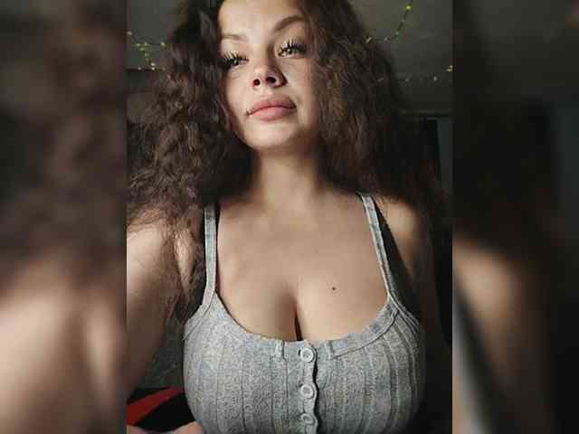 Sweet-Candy88 webcam