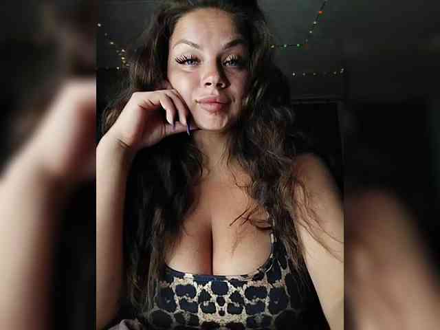Sweet-Candy88 webcam