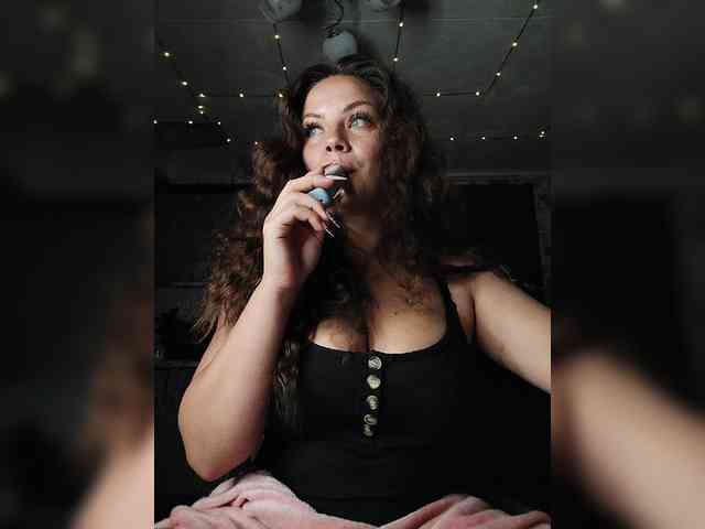 Sweet-Candy88 webcam