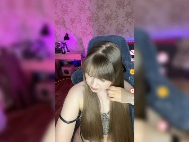 Luucy live cam on BongaCams