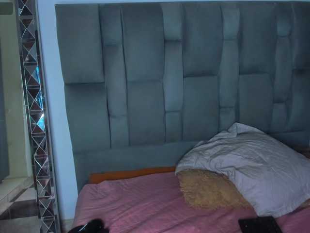 NathaliaRodri live cam on BongaCams