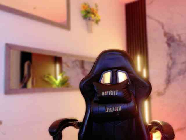 pamelajackson webcam