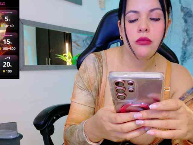 pamelajackson webcam