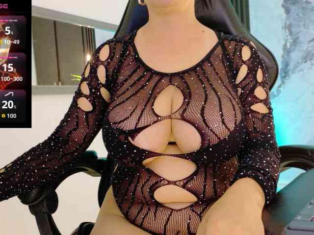 pamelajackson webcam
