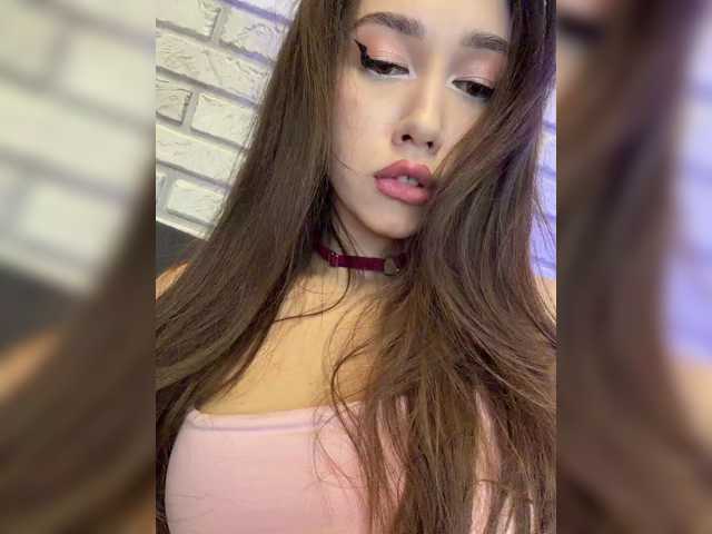Jade8887 live cam on BongaCams