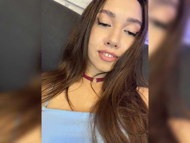 Jade8887 live cam on BongaCams