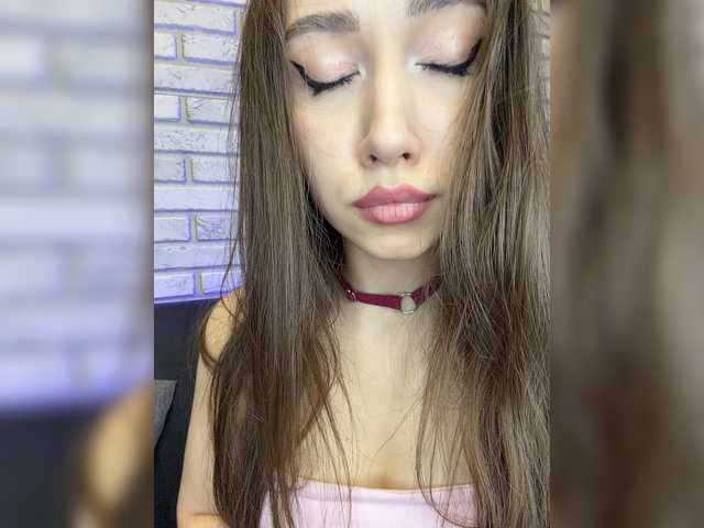 Jade8887 live cam on BongaCams