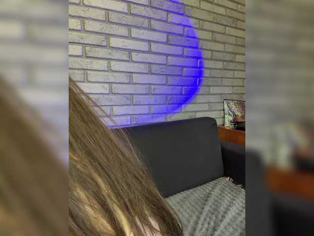 Jade8887 live cam on BongaCams