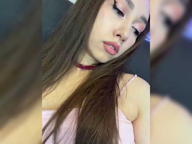 Jade8887 live cam on BongaCams
