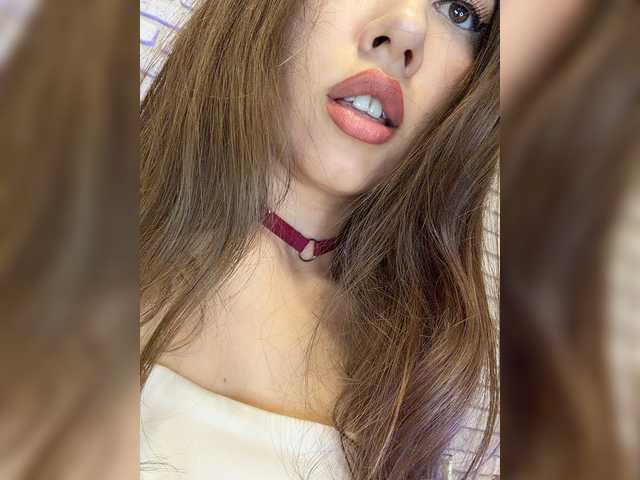 Jade8887's BongaCams show and profile