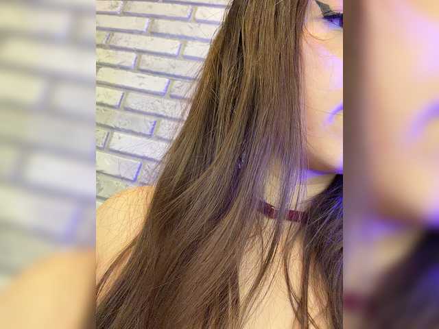 Jade8887 live cam on BongaCams