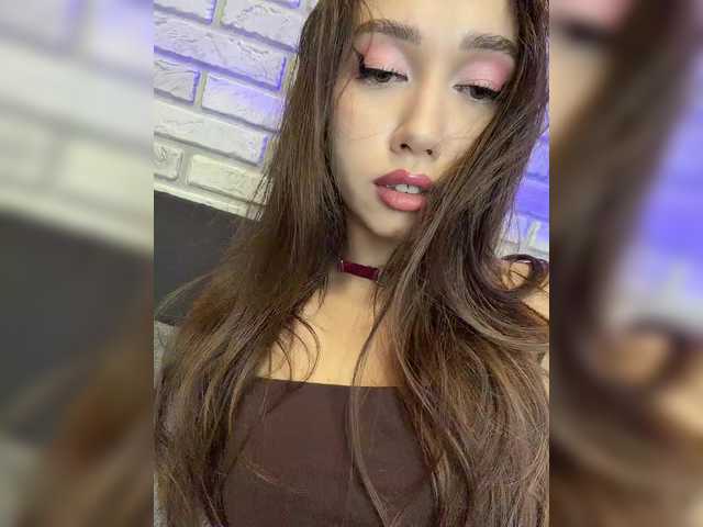 Jade8887 live webcam show