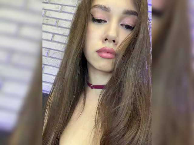 Jade8887 live cam on BongaCams