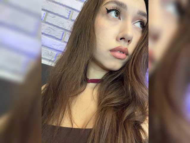 Jade8887 live cam on BongaCams