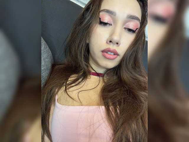 Jade8887 live webcam show