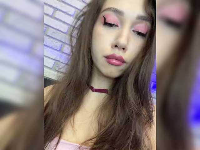 Jade8887 live webcam show