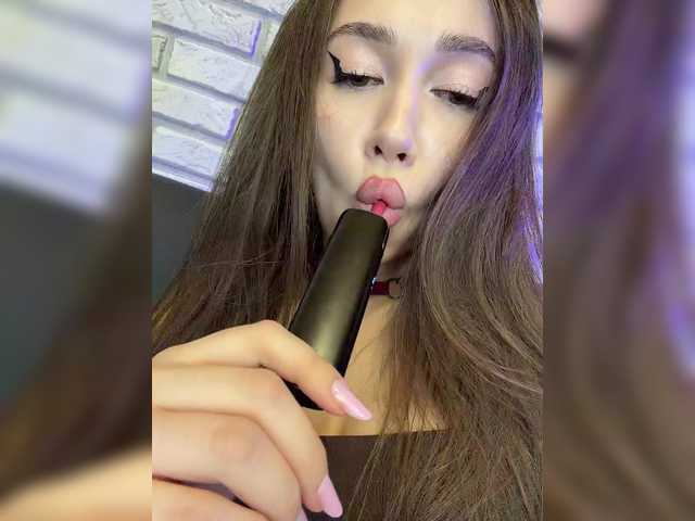 Jade8887 live cam on BongaCams