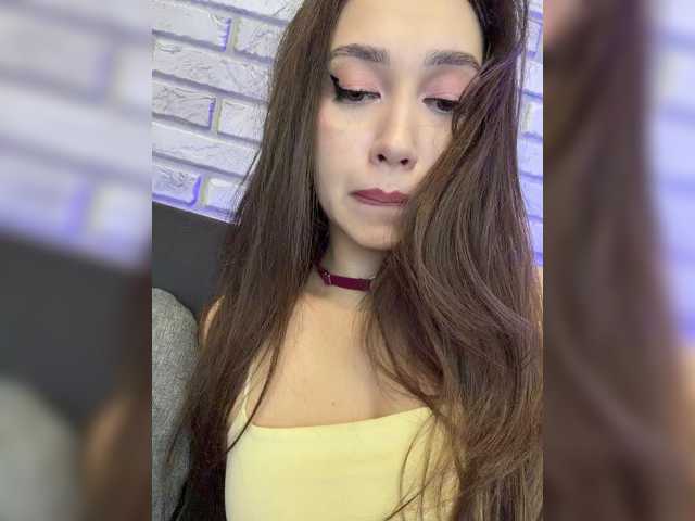 Jade8887 live cam on BongaCams