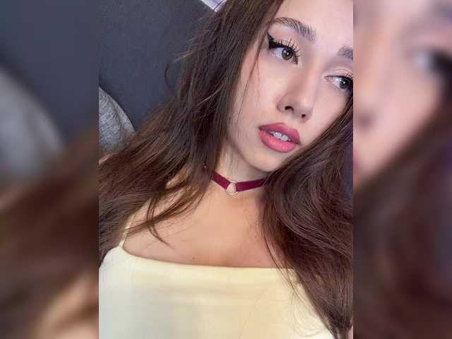 Jade8887 live cam on BongaCams