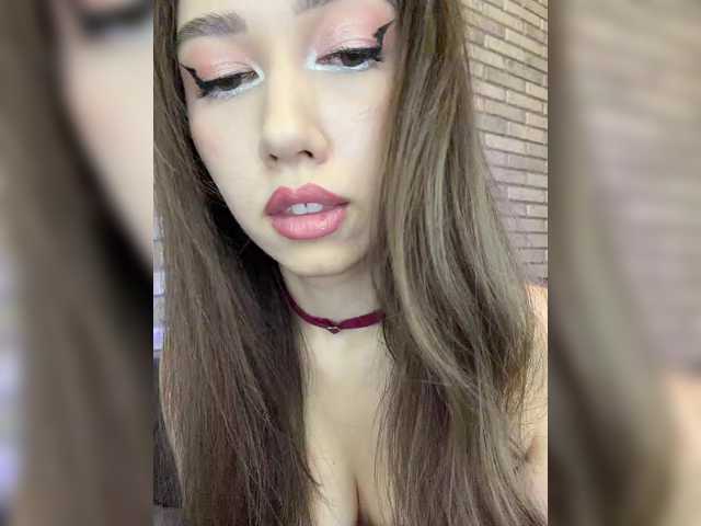 Jade8887 live cam preview