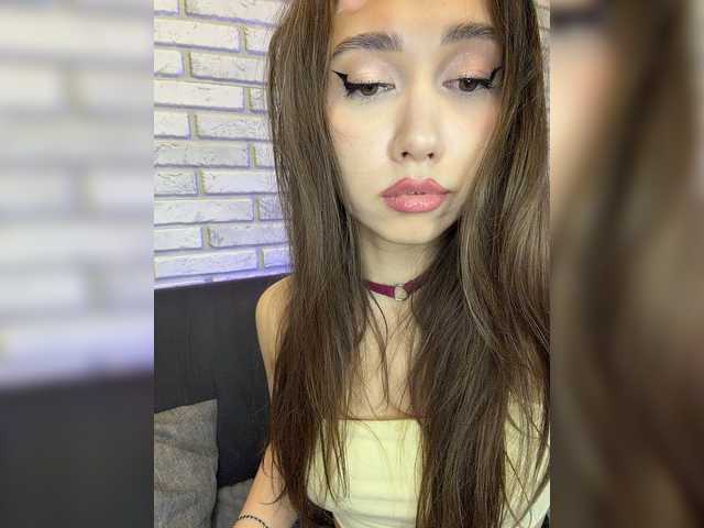Jade8887 live cam preview