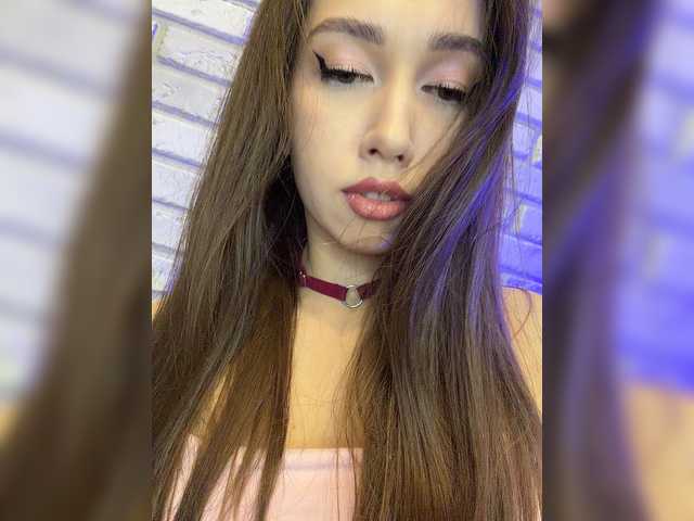 Jade8887 live cam on BongaCams