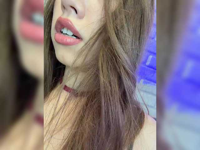 Jade8887 live cam on BongaCams
