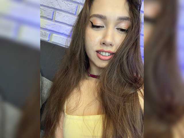 Jade8887 live cam on BongaCams
