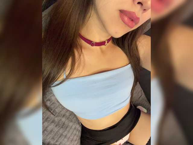 Jade8887 live cam on BongaCams