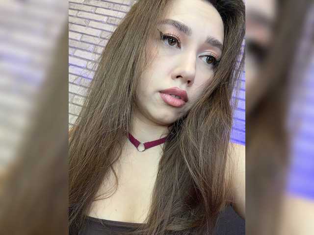 Jade8887 live cam on BongaCams