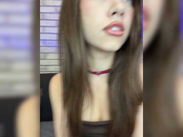 Jade8887 live cam on BongaCams