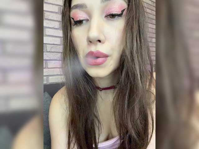 Jade8887 live cam on BongaCams