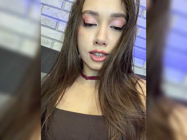 Jade8887 live webcam show